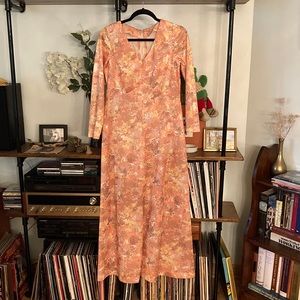 Vintage 1970s Long Sleeve Maxi Dress